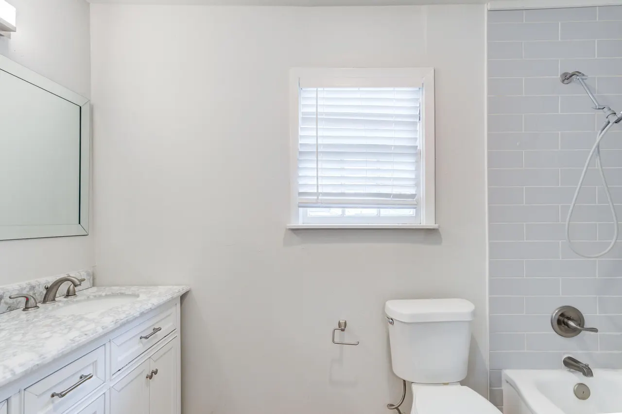 Photo 19 — 2404 25th Street, Lubbock, TX 79411