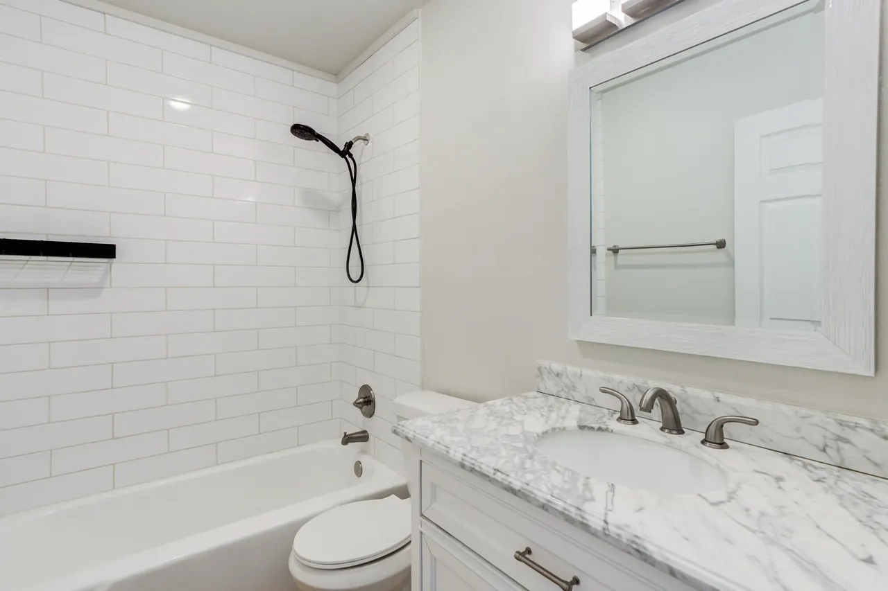 Photo 21 — 2404 25th Street, Lubbock, TX 79411