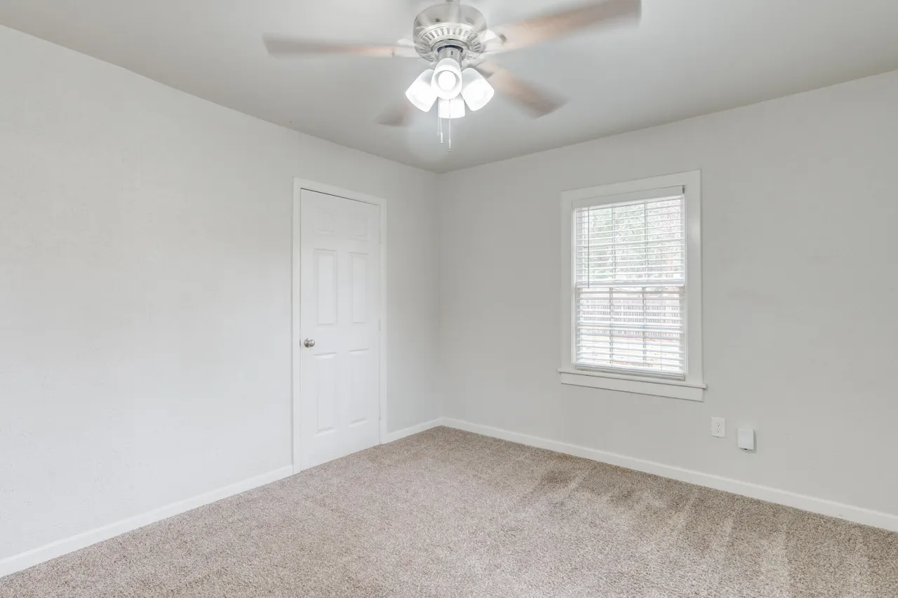 Photo 26 — 2404 25th Street, Lubbock, TX 79411