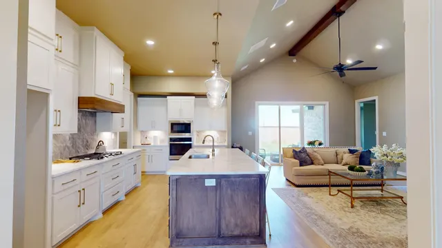 Photo 2 — 7522 52nd Street, Lubbock, TX 79407