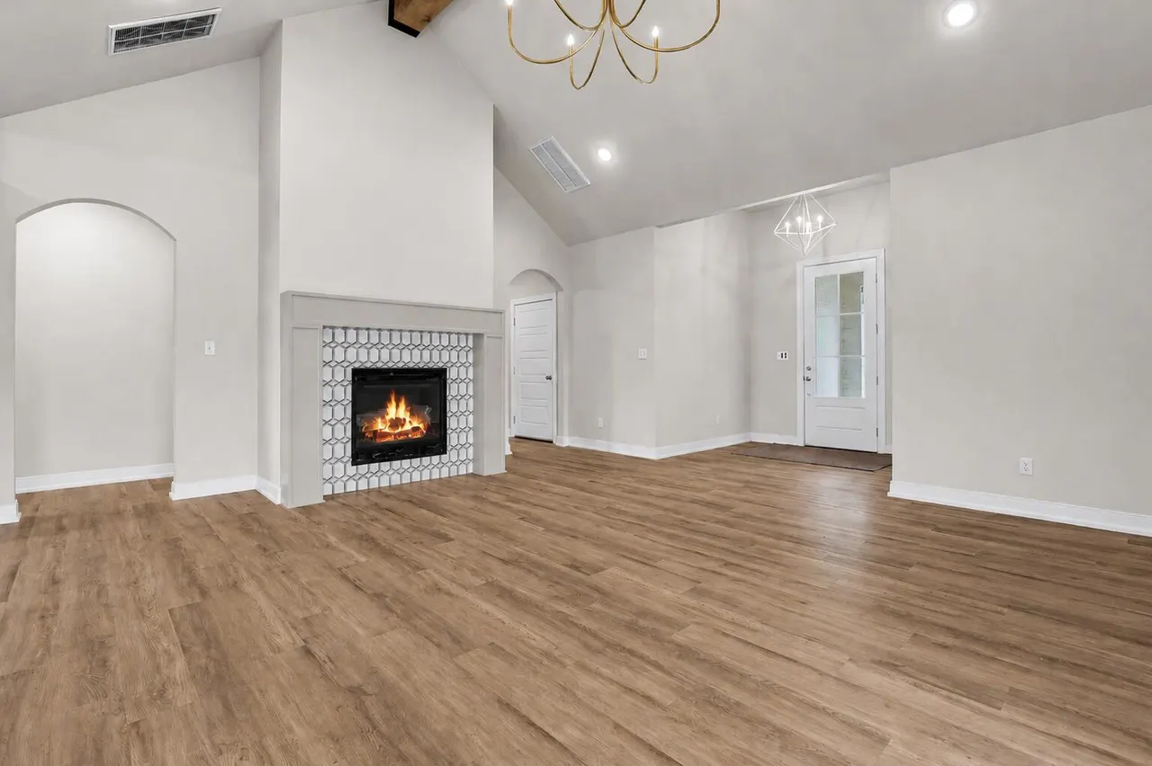 Photo 6 — 11908 Kenosha Avenue, Lubbock, TX 79423