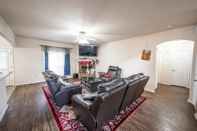 Photo 2 — 5028 Itasca Street, Lubbock, TX 79416