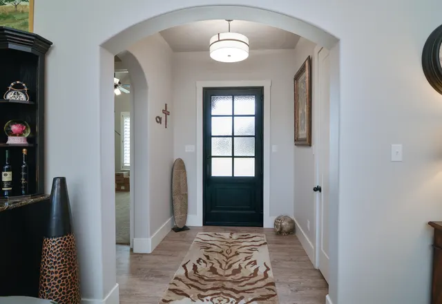 Photo 3 — 6952 102nd Street, Lubbock, TX 79424