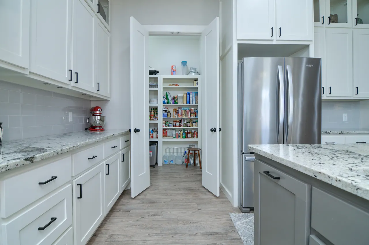Photo 13 — 6952 102nd Street, Lubbock, TX 79424