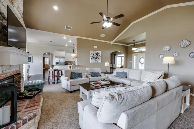 Photo 7 — 1803 County Road 7570, Lubbock, TX 79423