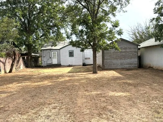 Photo 10 — 1816 N 2nd Street, Tahoka, TX 79373