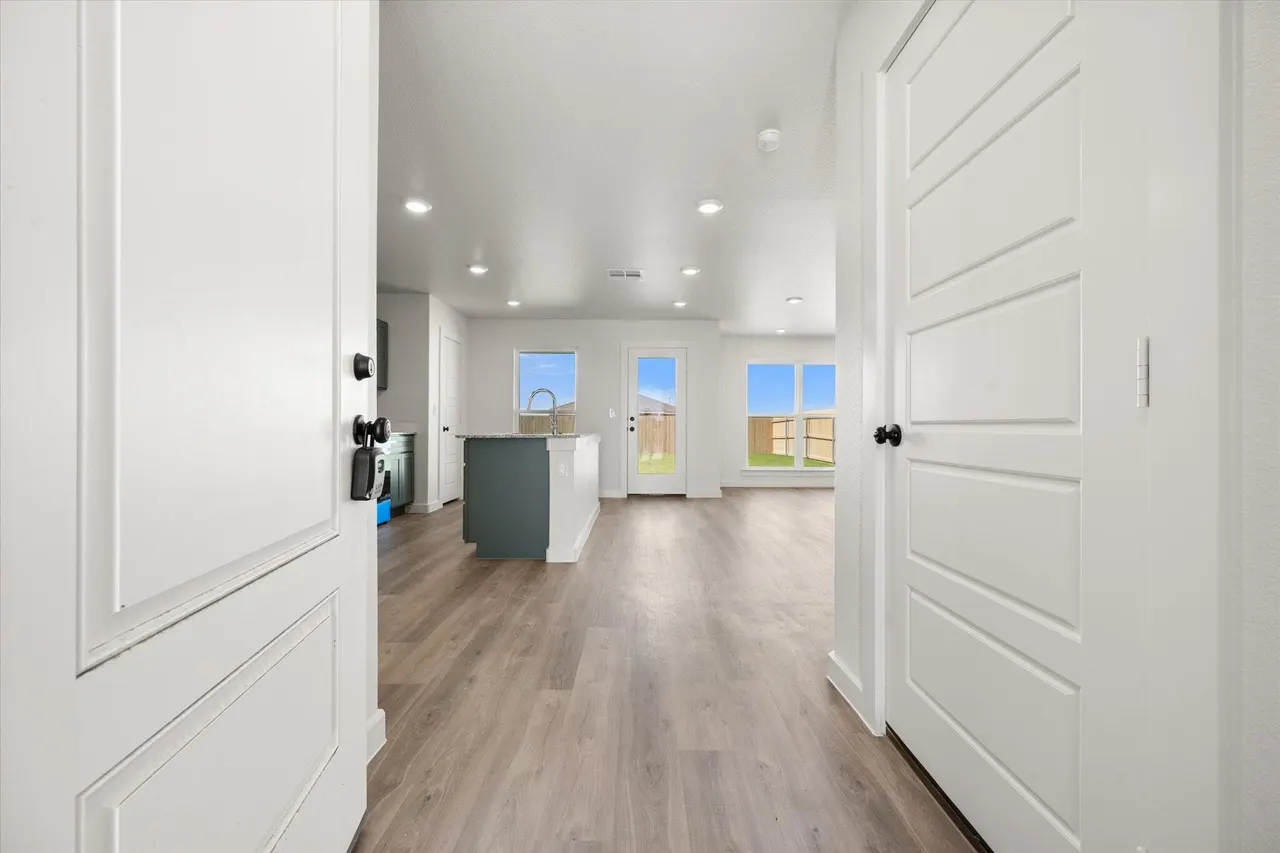 Photo 3 — 5608 Rice Street, Lubbock, TX 79416