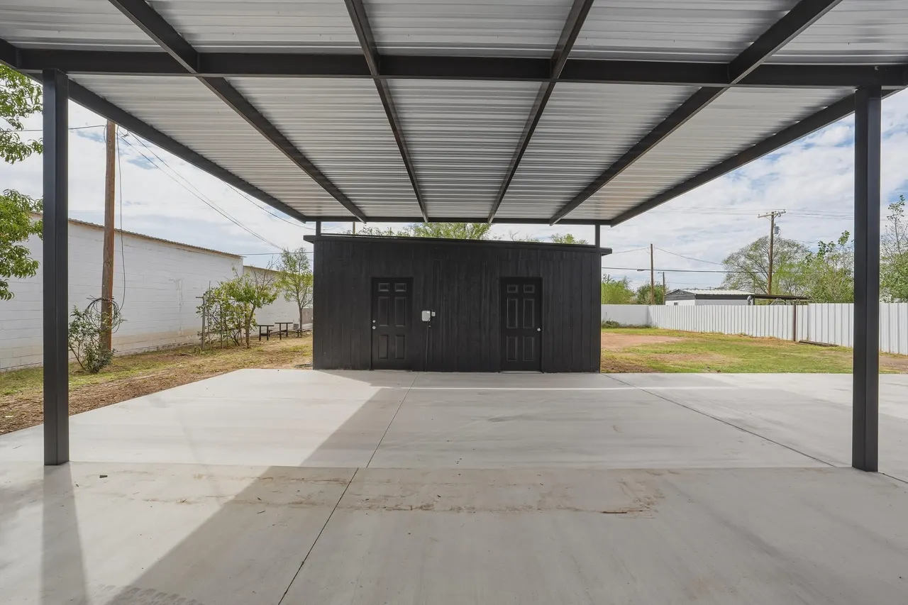 Photo 27 — 7327 19th Street, Lubbock, TX 79407