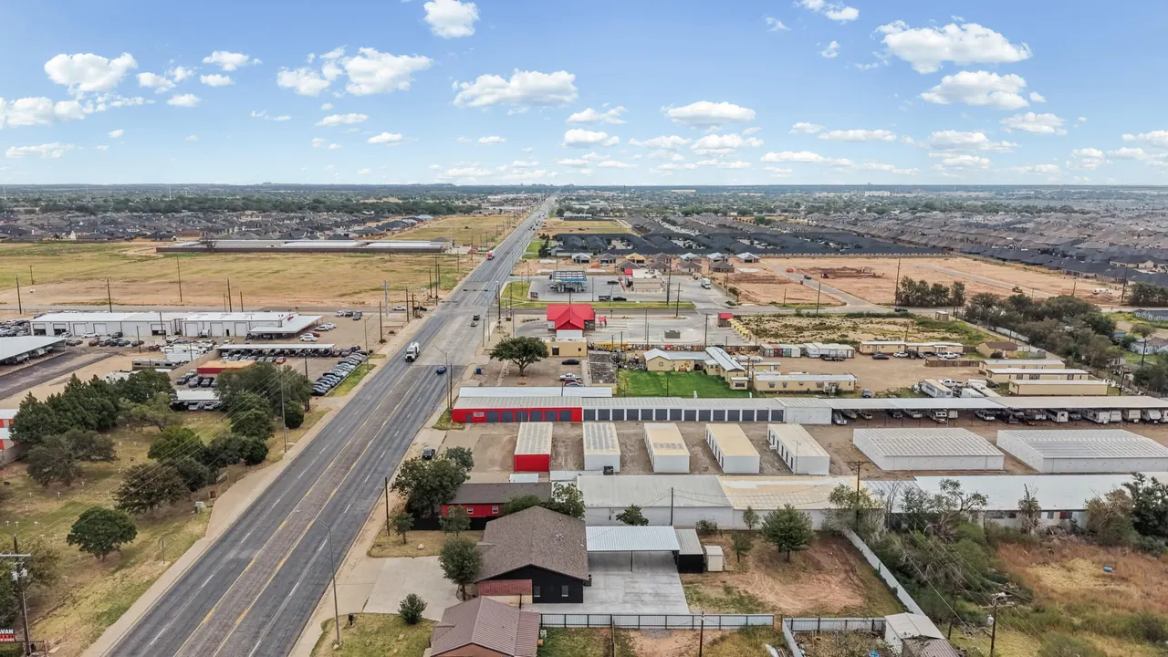 Photo 34 — 7327 19th Street, Lubbock, TX 79407