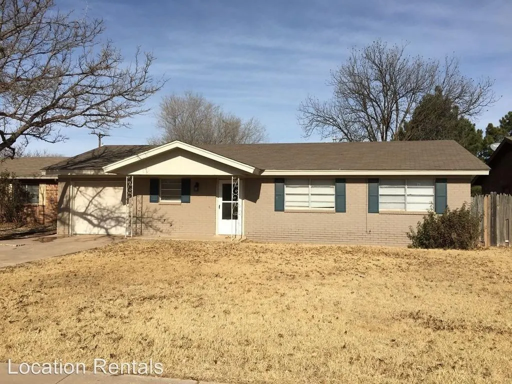 Front exterior — 5414 25th Street, Lubbock, TX 79407