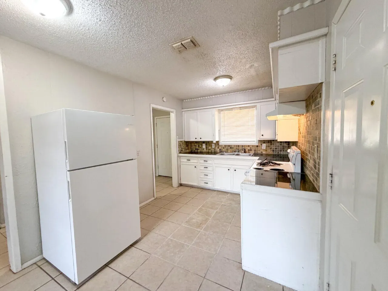 Photo 5 — 5414 25th Street, Lubbock, TX 79407