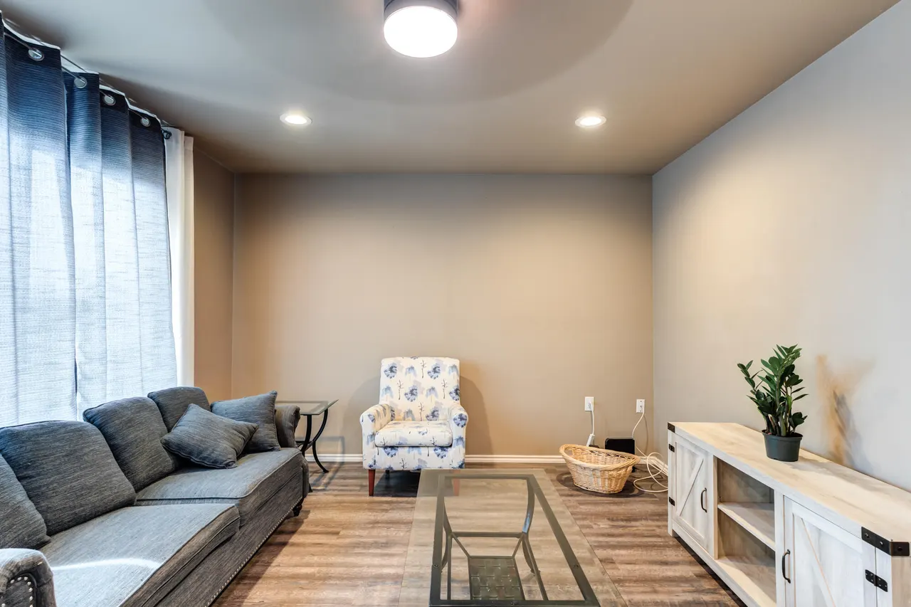 Photo 9 — 2403 Birch Avenue, Lubbock, TX 79404