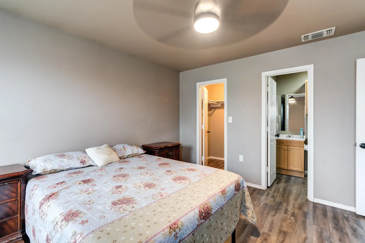 Photo 17 — 2403 Birch Avenue, Lubbock, TX 79404