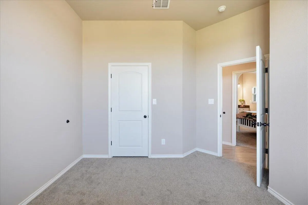 Photo 23 — 6846 Filly Road, Lubbock, TX 79407