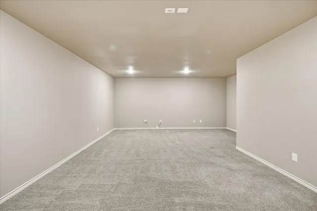 Photo 5 — 6846 Filly Road, Lubbock, TX 79407