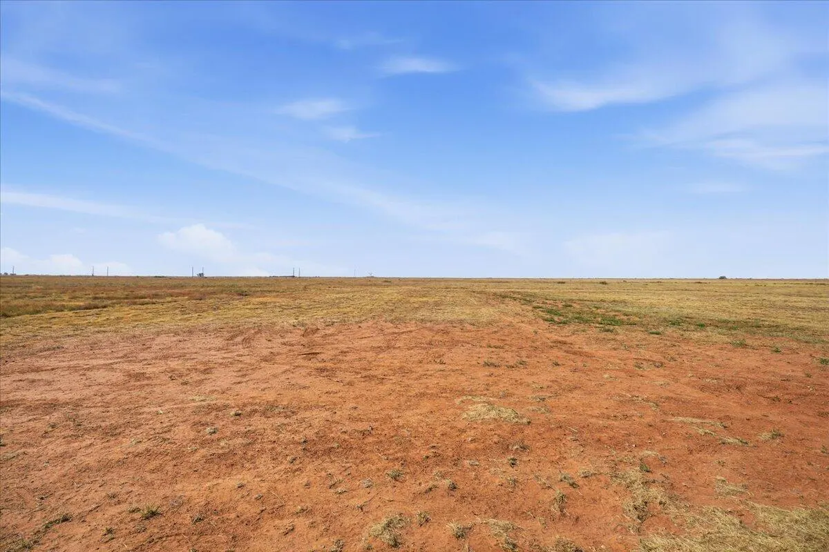 Photo 34 — 6846 Filly Road, Lubbock, TX 79407