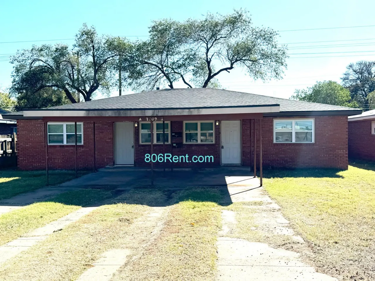 Front exterior — 2109 35th Street B, Lubbock, TX 79412