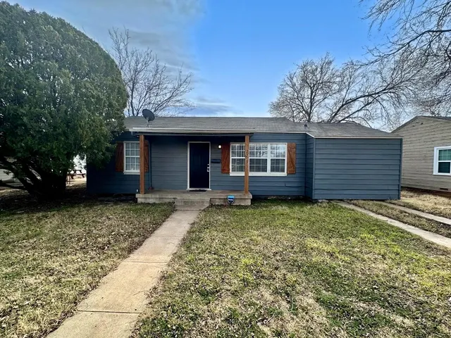 Front exterior — 2513 29th Street, Lubbock, TX 79410
