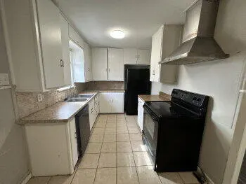 Photo 6 — 2513 29th Street, Lubbock, TX 79410