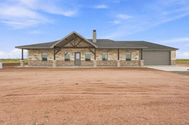 Front exterior — 1625 County Rd 5500, Lubbock, TX 79403
