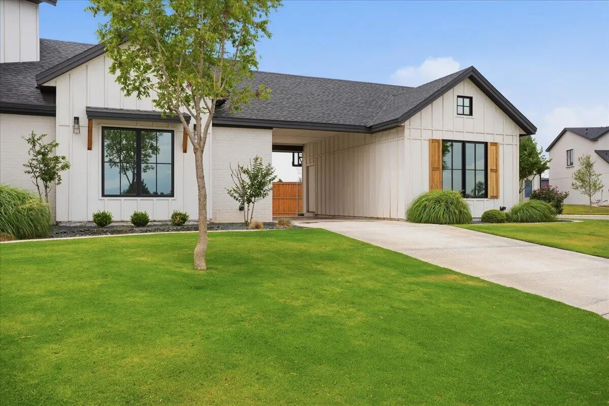Photo 4 — 14802 Miami Avenue, Lubbock, TX 79423