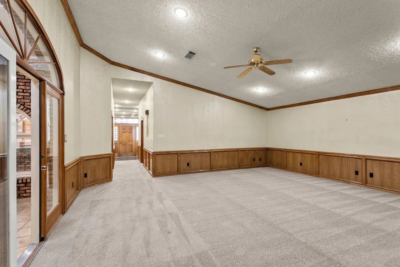 Photo 9 — 127 Aransas Avenue, Levelland, TX 79336