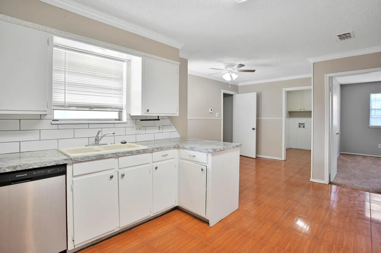 Photo 5 — 4508 60th Street, Lubbock, TX 79414