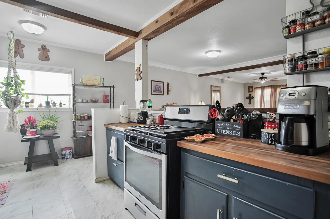 Photo 27 — 618 W 1st Street, Crosbyton, TX 79322