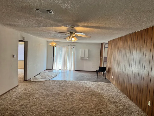 Photo 4 — 9125 Belton Drive, Lubbock, TX 79423