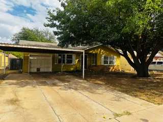Sold home at 4623 Elgin Avenue