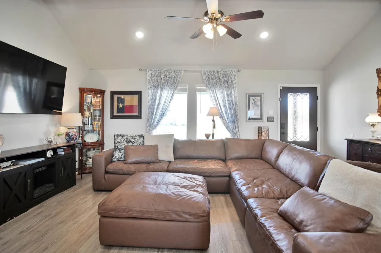 Photo 16 — 9007 County Road 6100, Shallowater, TX 79363