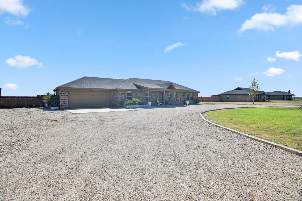 Photo 7 — 9007 County Road 6100, Shallowater, TX 79363