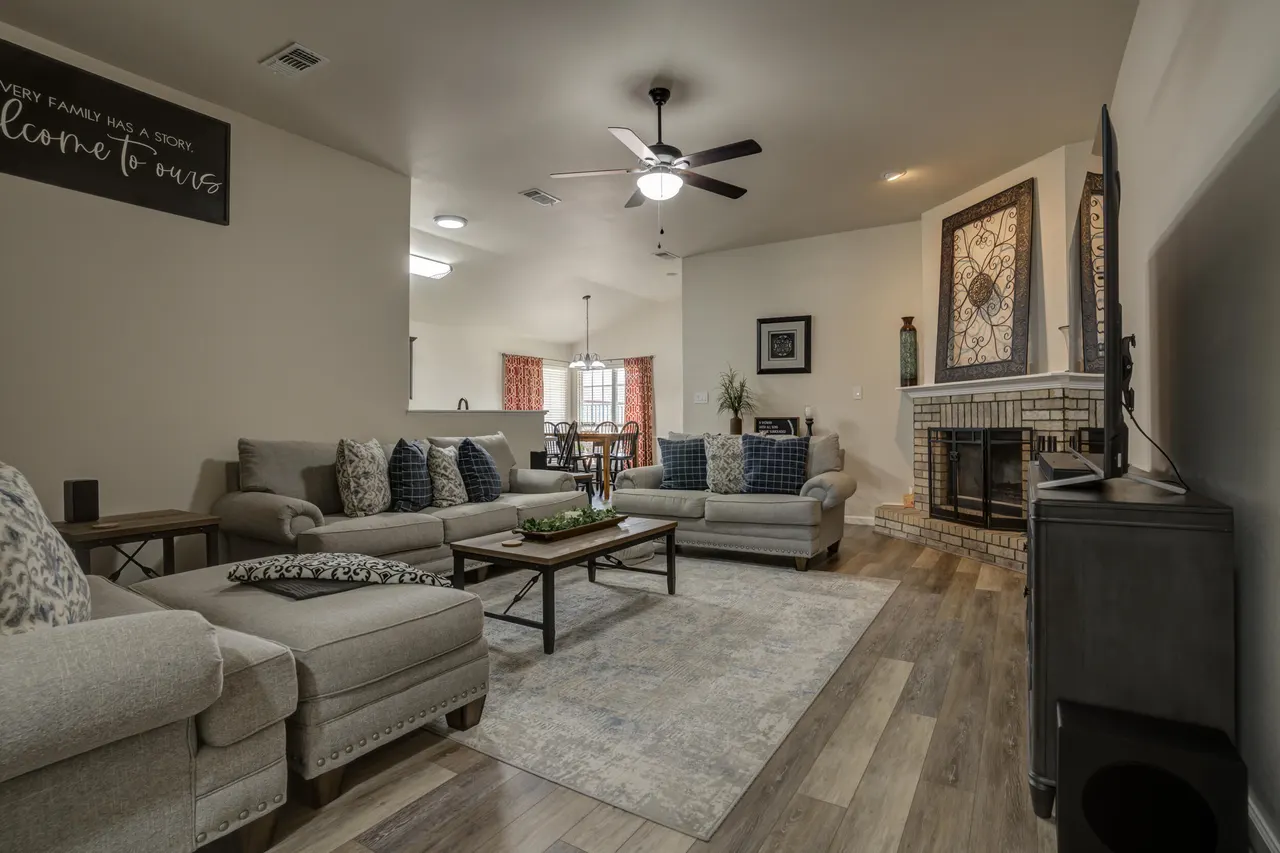 Photo 4 — 6619 36th Street, Lubbock, TX 79407