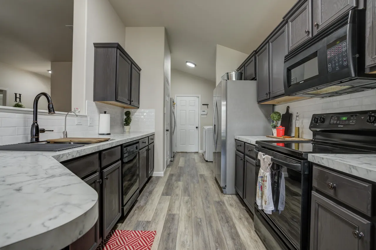 Photo 16 — 6619 36th Street, Lubbock, TX 79407
