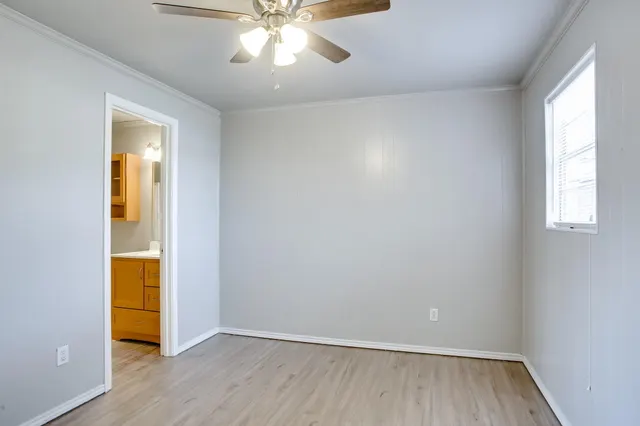 Photo 8 — 2419 32nd Street, Lubbock, TX 79411
