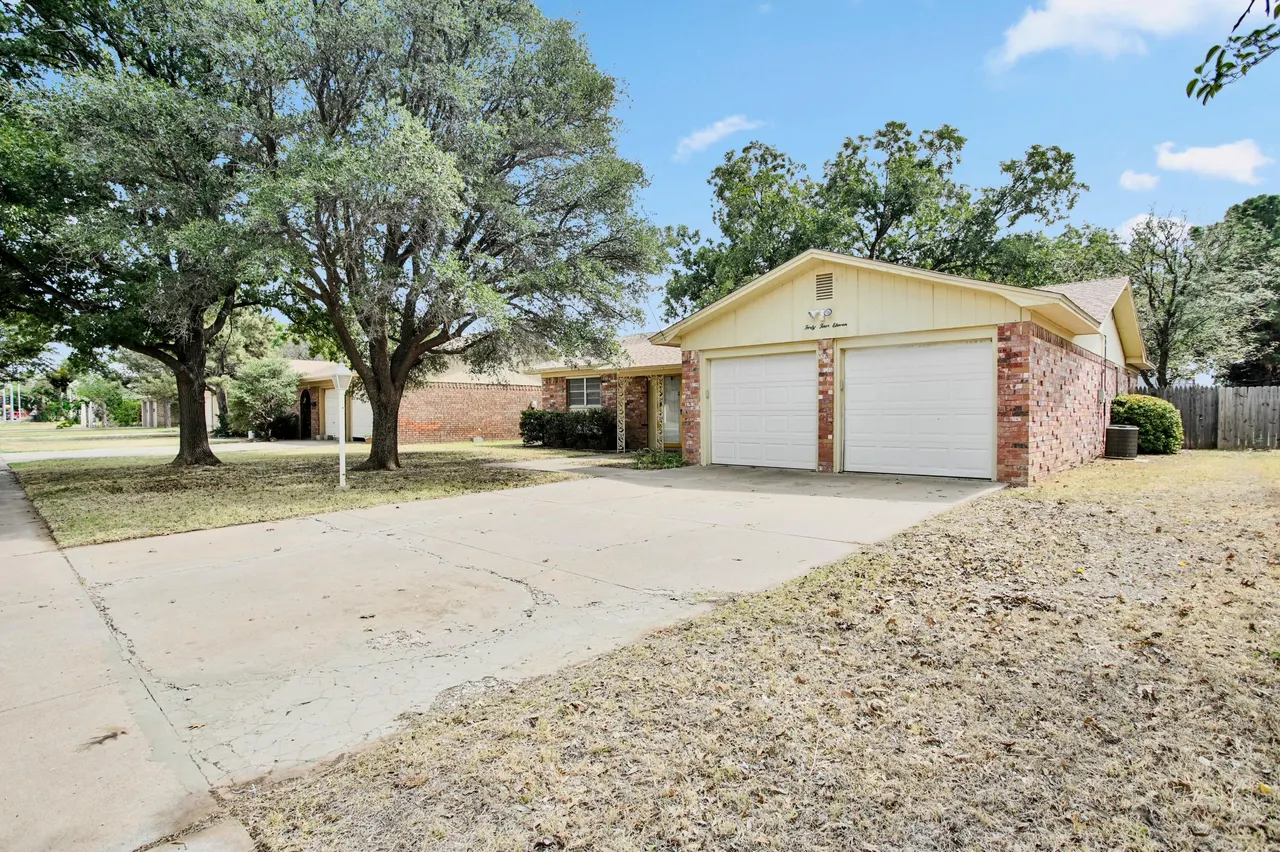 Photo 2 — 4411 58th Street, Lubbock, TX 79414