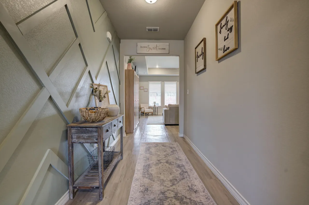 Photo 21 — 819 N 3rd Street, Wolfforth, TX 79382