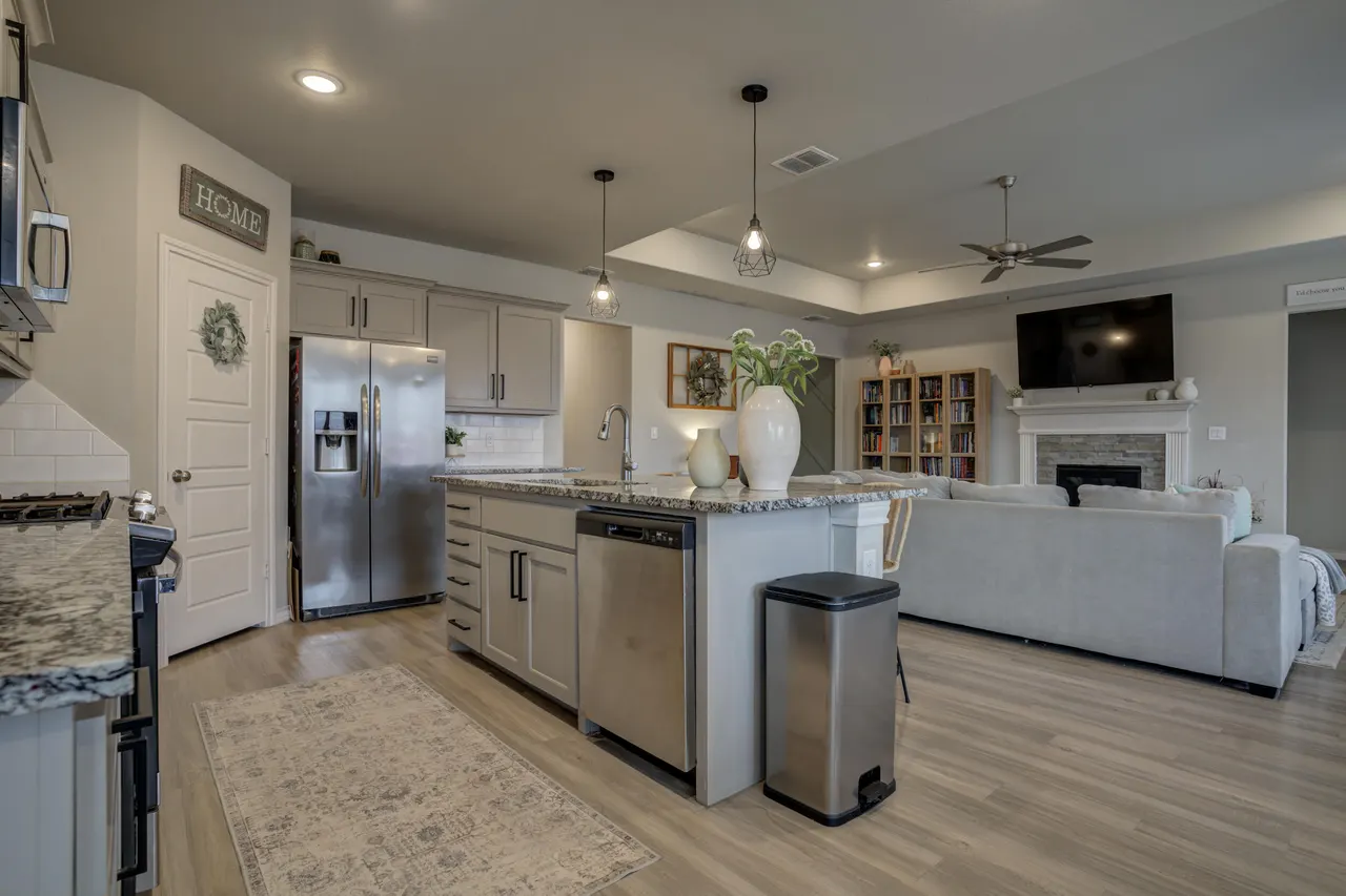 Photo 6 — 819 N 3rd Street, Wolfforth, TX 79382