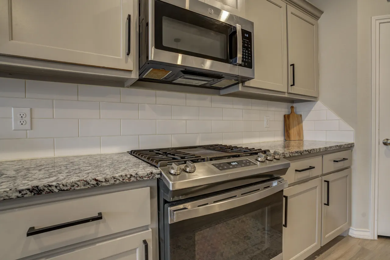 Photo 8 — 819 N 3rd Street, Wolfforth, TX 79382