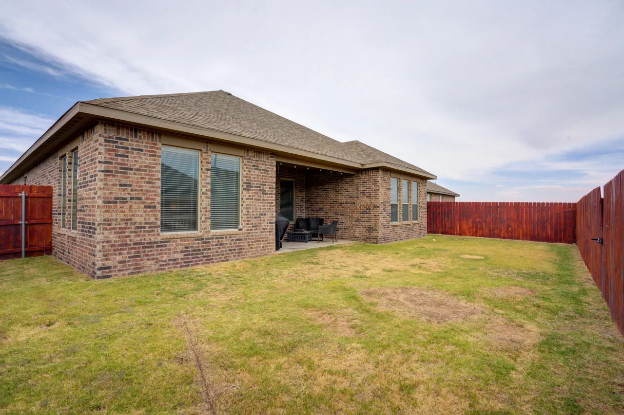 Photo 49 — 819 N 3rd Street, Wolfforth, TX 79382