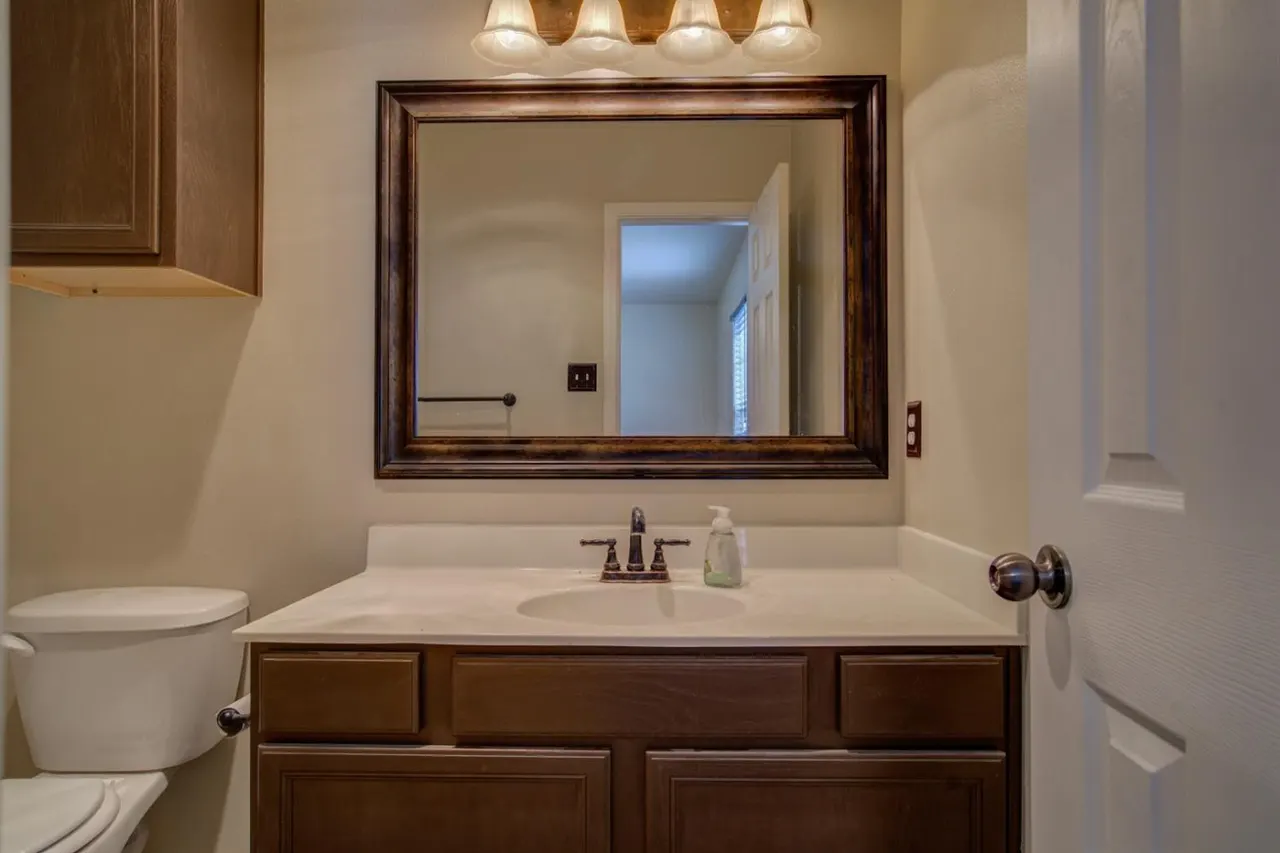 Photo 19 — 1715 100th Street, Lubbock, TX 79423