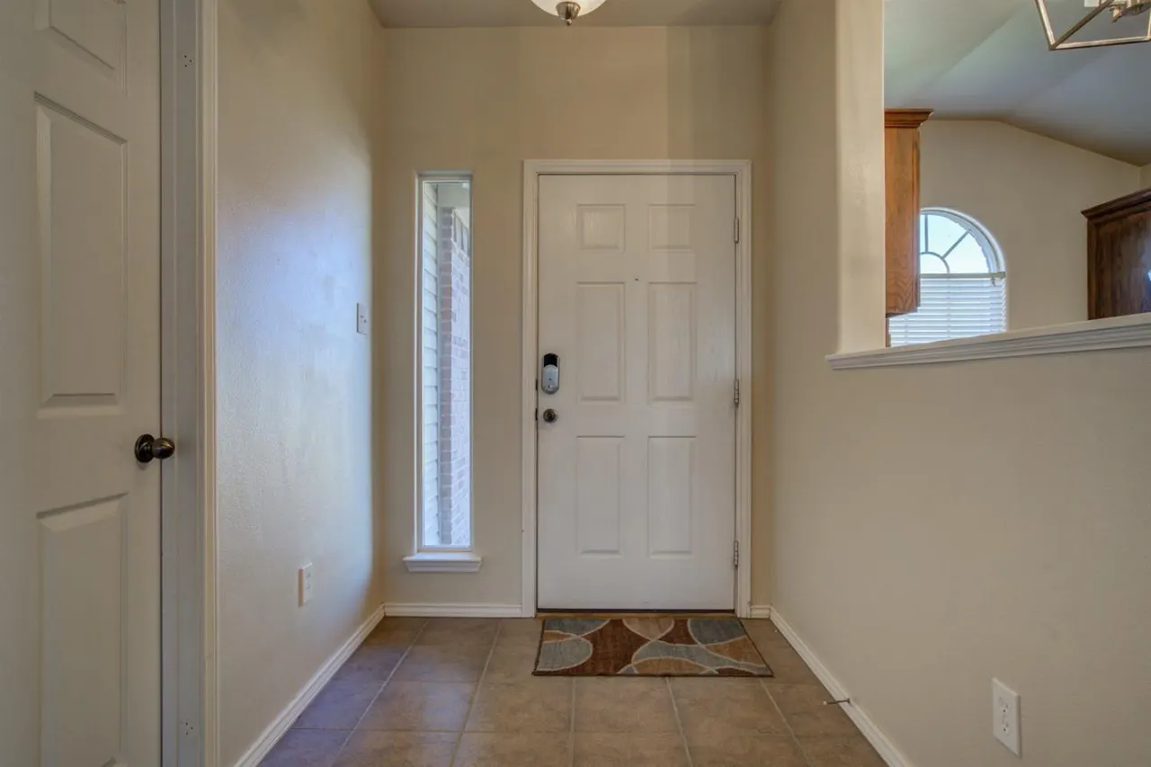 Photo 20 — 1715 100th Street, Lubbock, TX 79423