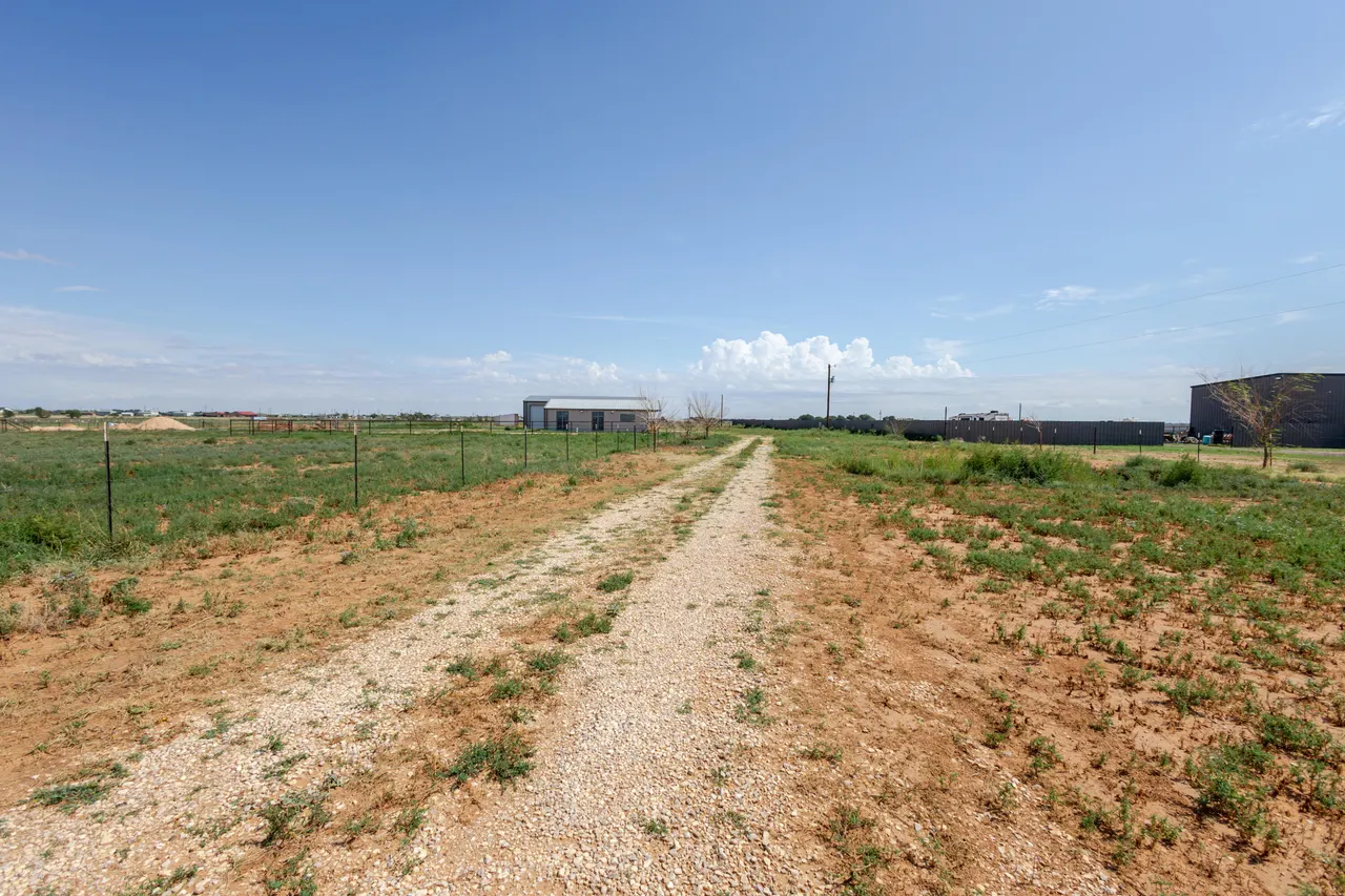 Photo 19 — 3002 N County Road 1640, Lubbock, TX 79416