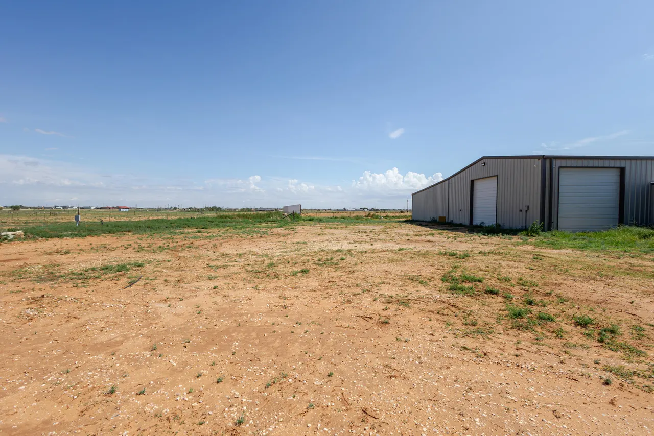 Photo 21 — 3002 N County Road 1640, Lubbock, TX 79416