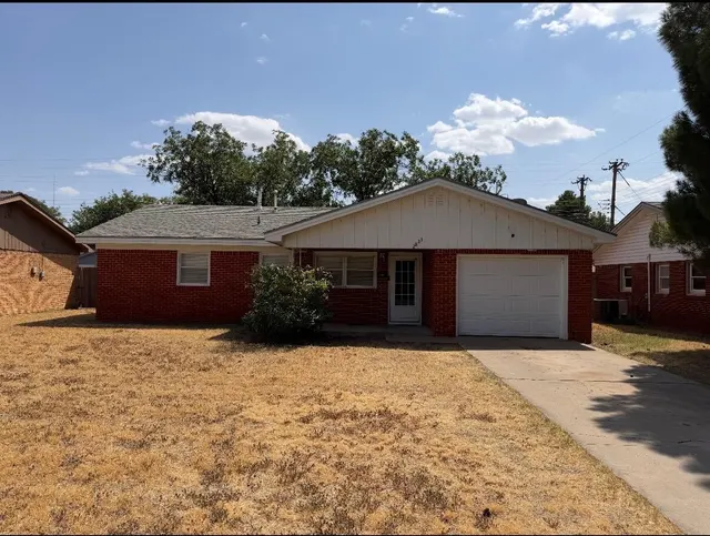 Front exterior — 2823 61st Street, Lubbock, TX 79413
