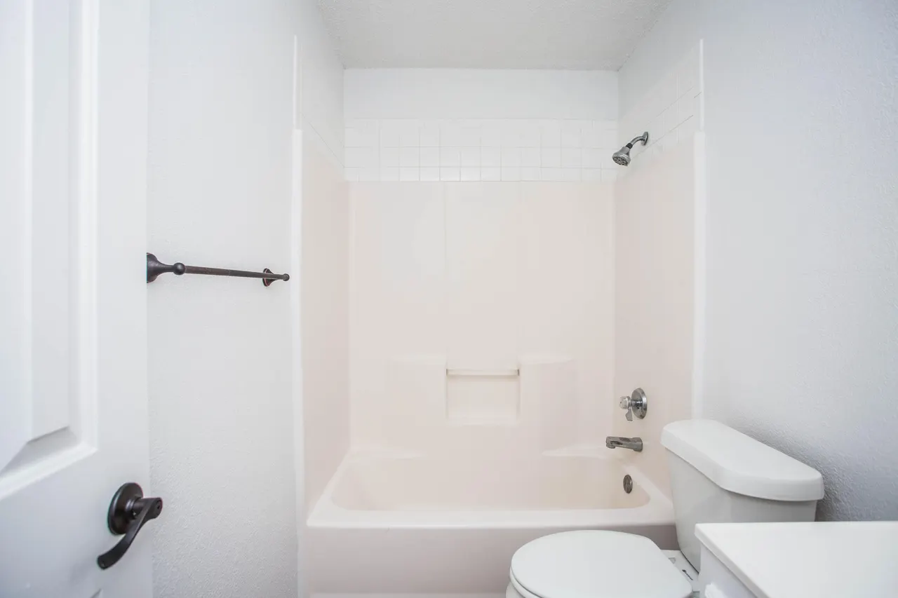 Photo 13 — 2714 87th Street, Lubbock, TX 79423