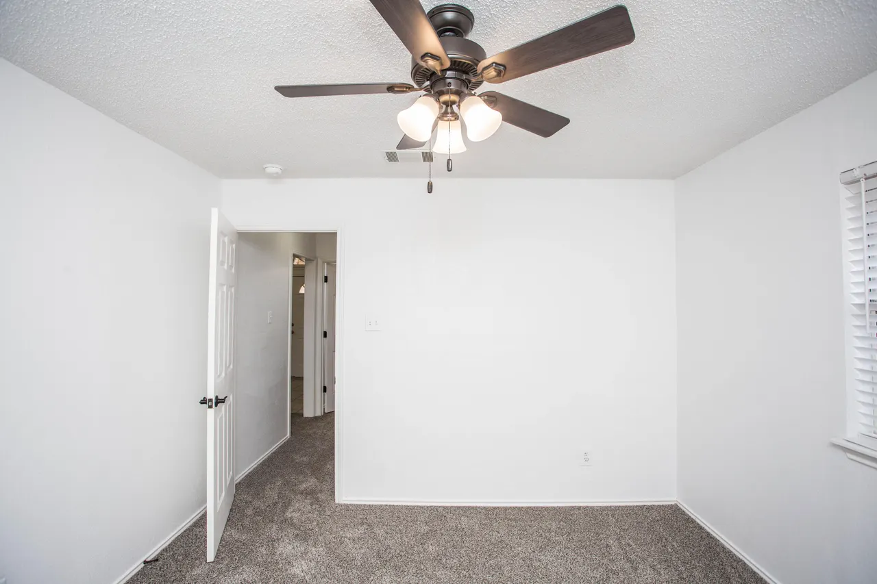 Photo 18 — 2714 87th Street, Lubbock, TX 79423