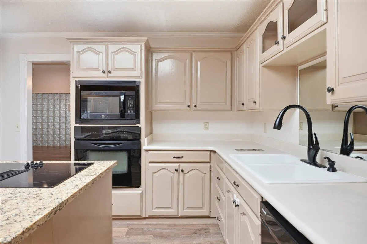 Photo 16 — 4513 87th Street, Lubbock, TX 79424