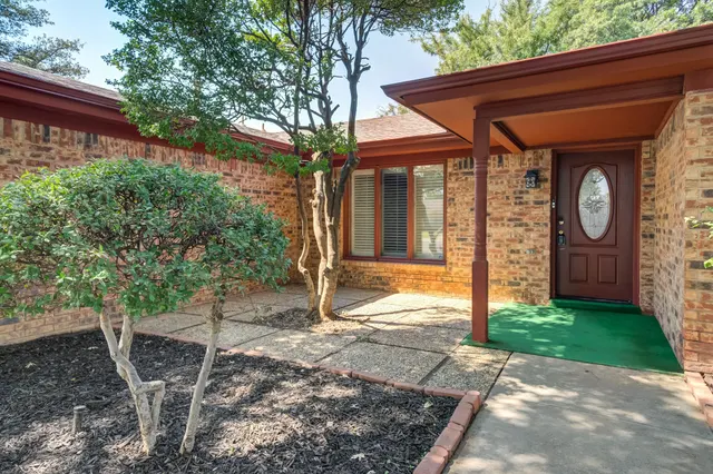Photo 4 — 5514 68th Street, Lubbock, TX 79424