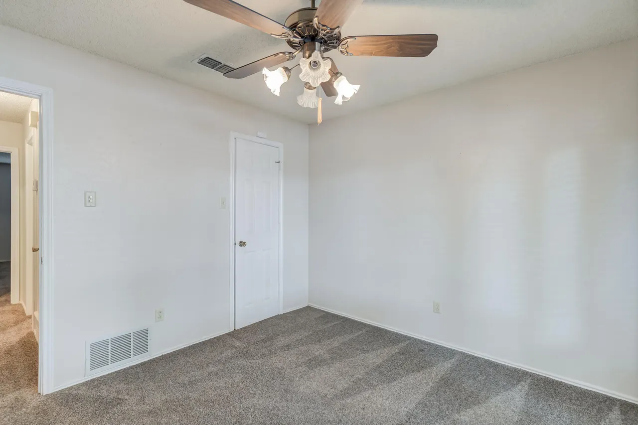 Photo 27 — 5514 68th Street, Lubbock, TX 79424